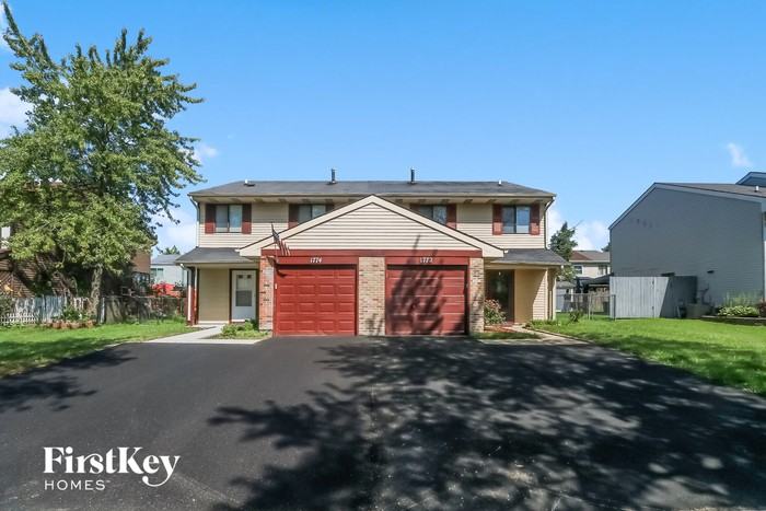 1772 Howe Ln - Photo 2 of 15