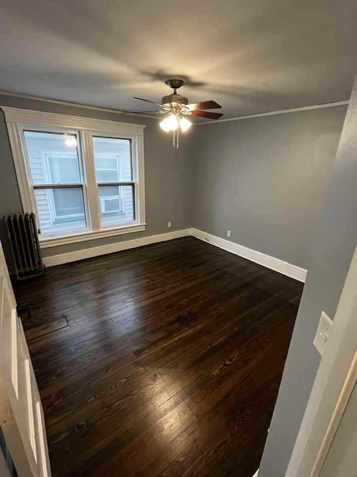 318 North Irving Avenue - Photo 4 of 6