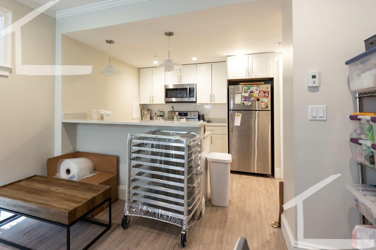 68 Quint Ave - Photo 5 of 9