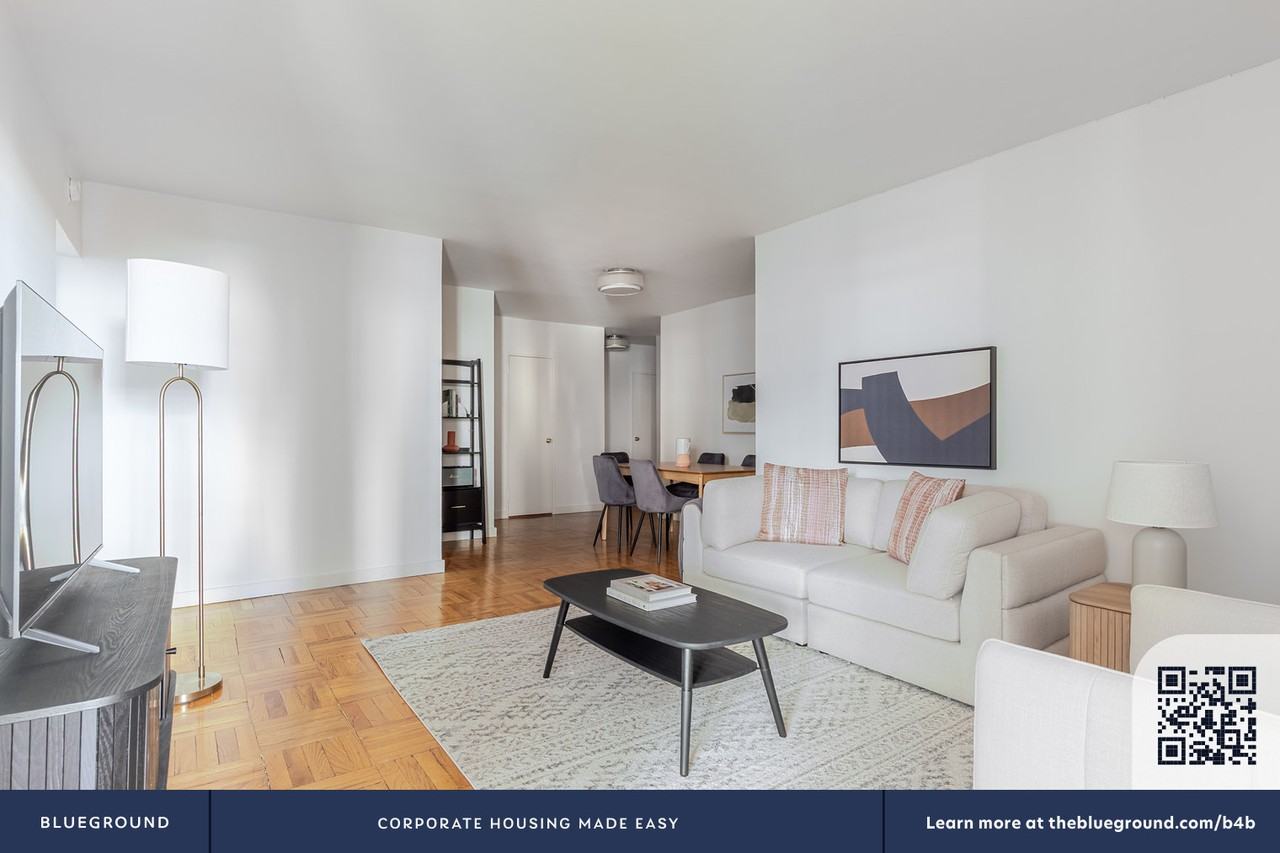 300 East 46th Street - Photo 6 of 27