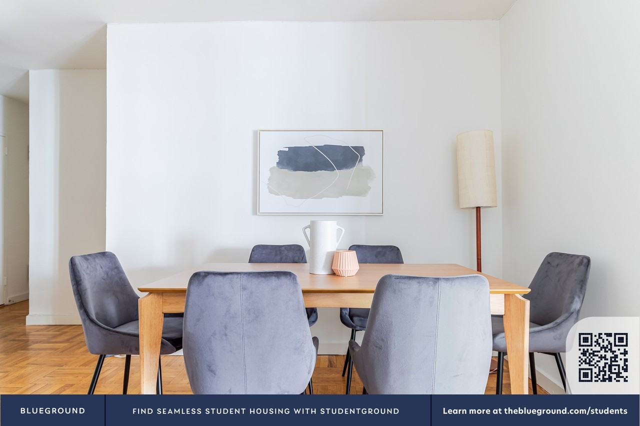 300 East 46th Street - Photo 7 of 27