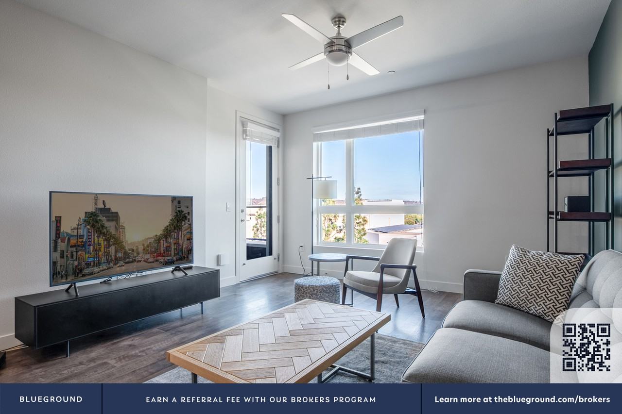 10601 Washington Blvd #173 - Photo 4 of 31