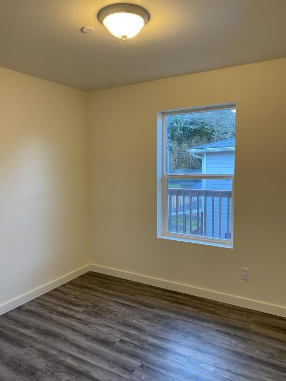 170 Sw Strawberry Ln - Photo 2 of 4