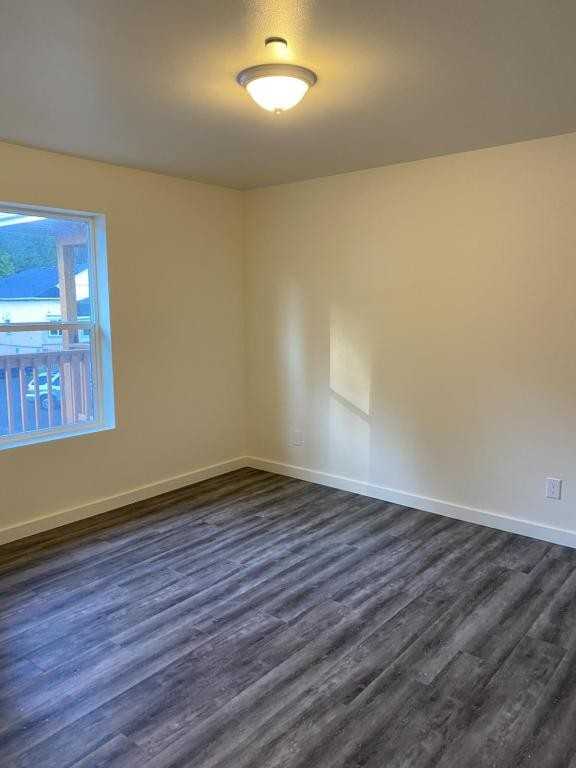 170 Sw Strawberry Ln - Photo 3 of 4