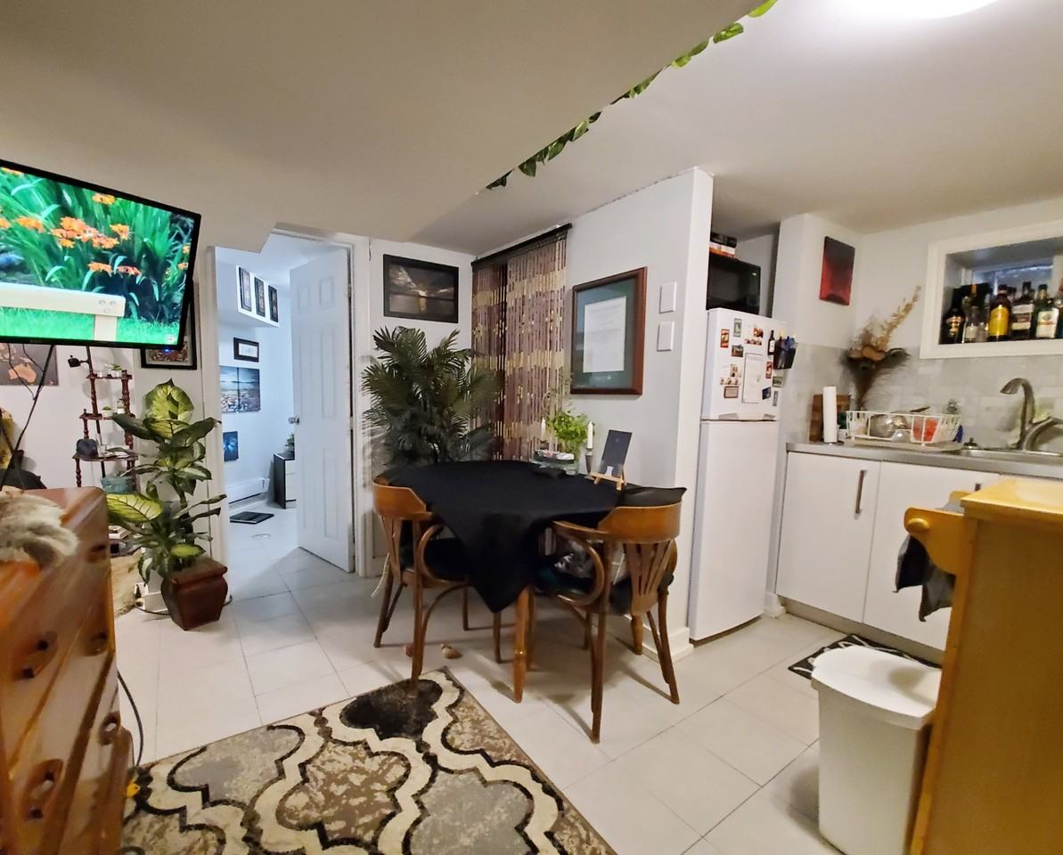 47 Gloucester Street - Photo 3 of 9