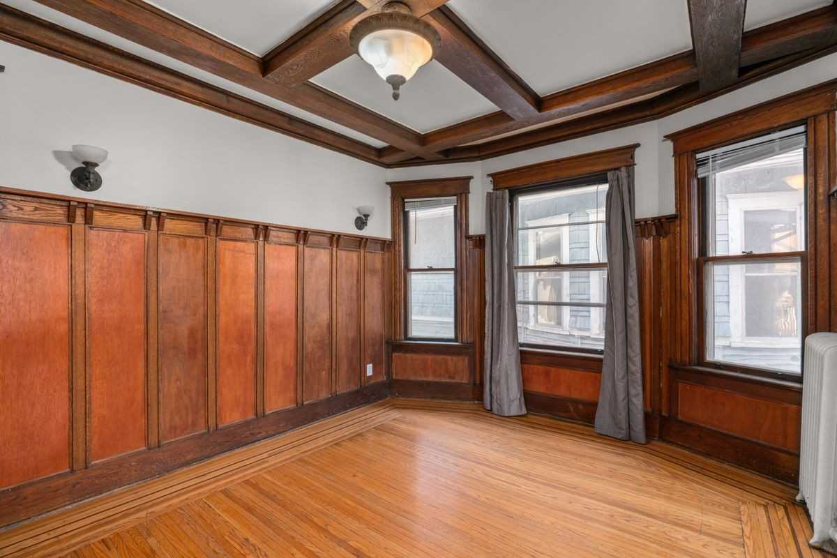 685 W Delavan Ave ##S - Photo 2 of 6