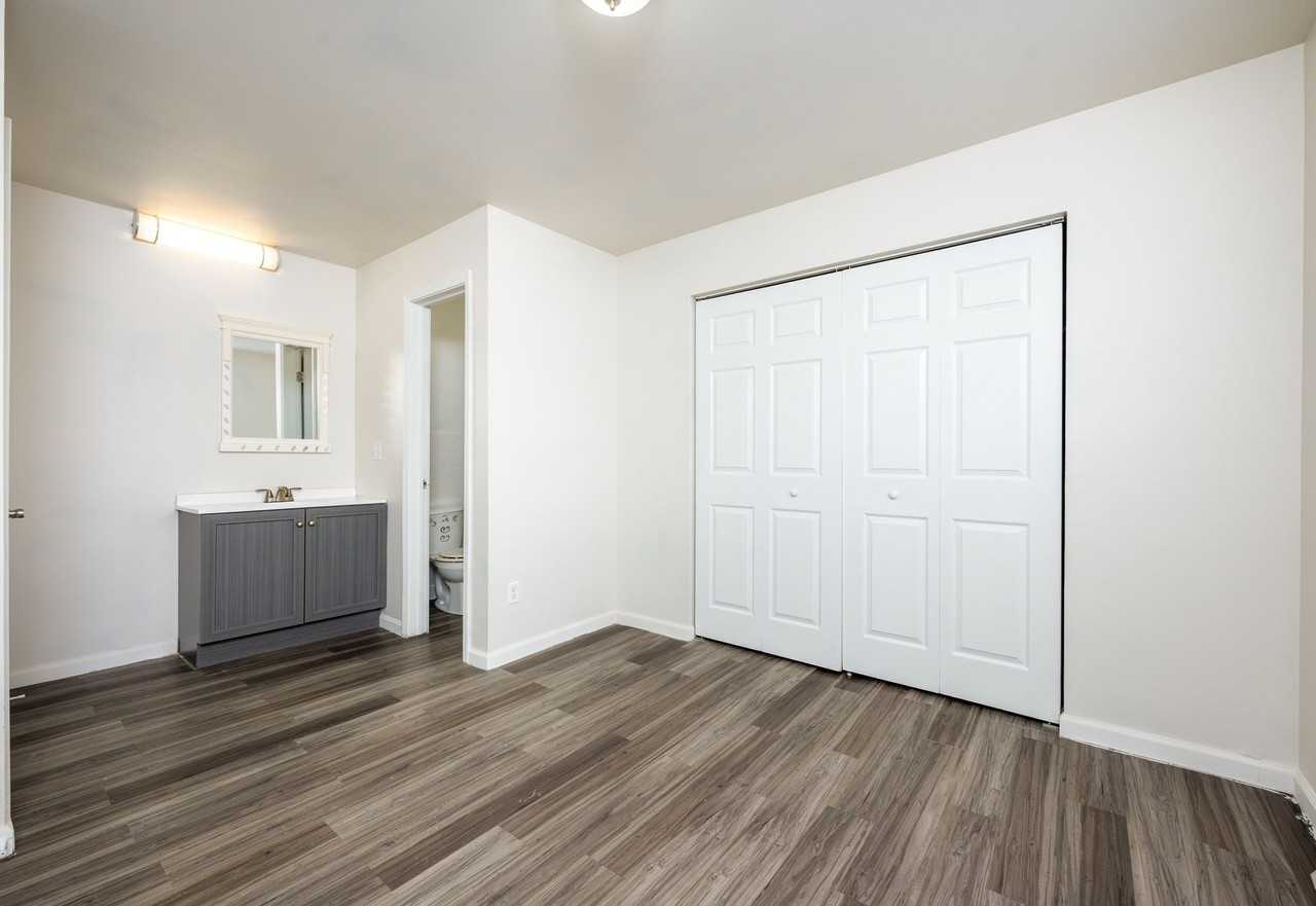 Move in Today! Half of Security Deposit!! - Photo 6 of 35