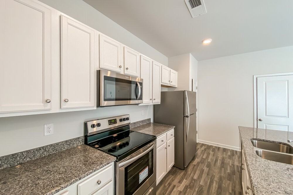 480 Culloden Moor Dr - Photo 7 of 17