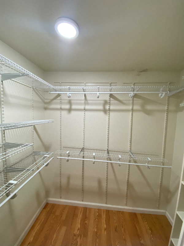 1806 Augusta Ln - Photo 3 of 11