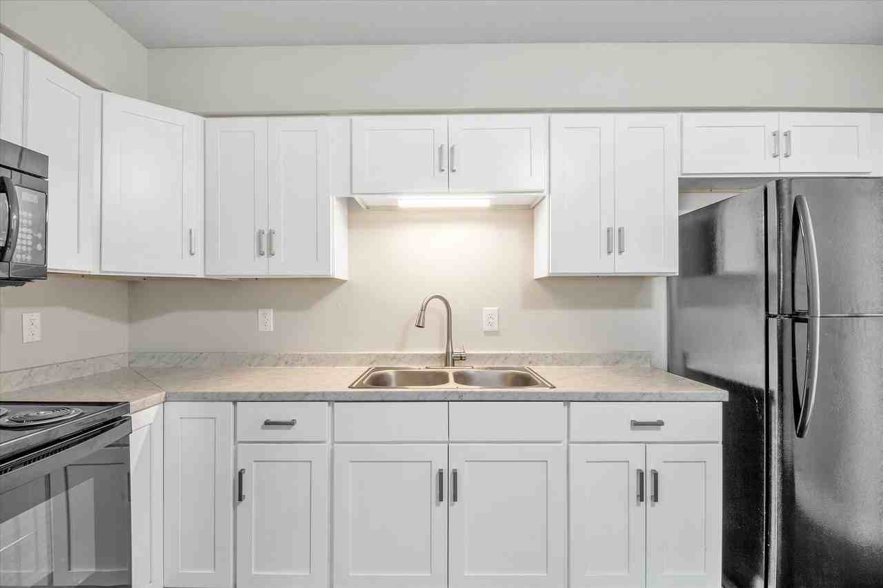 Birchwood Apartments (BW Apartments LLC) - Photo 5 of 47