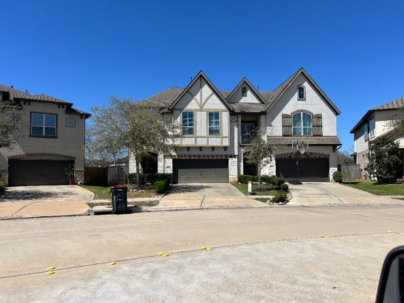 9415 Scanlan Heights Ln - Photo 2 of 24