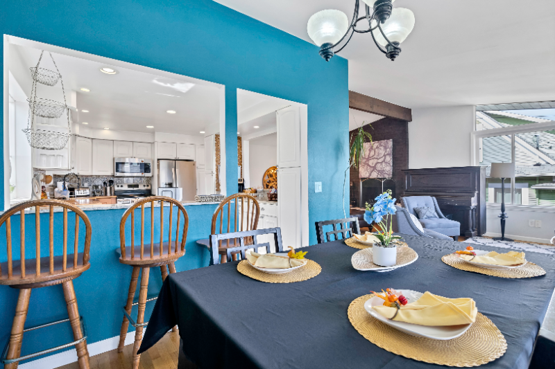 9813 62nd Ave S - Photo 5 of 18