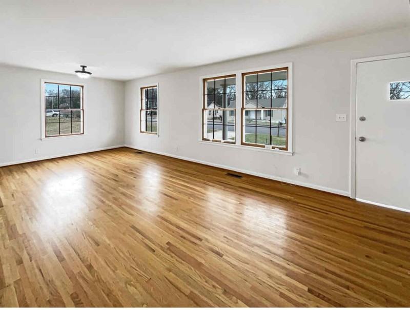 1217 Commerce St #A - Photo 4 of 11