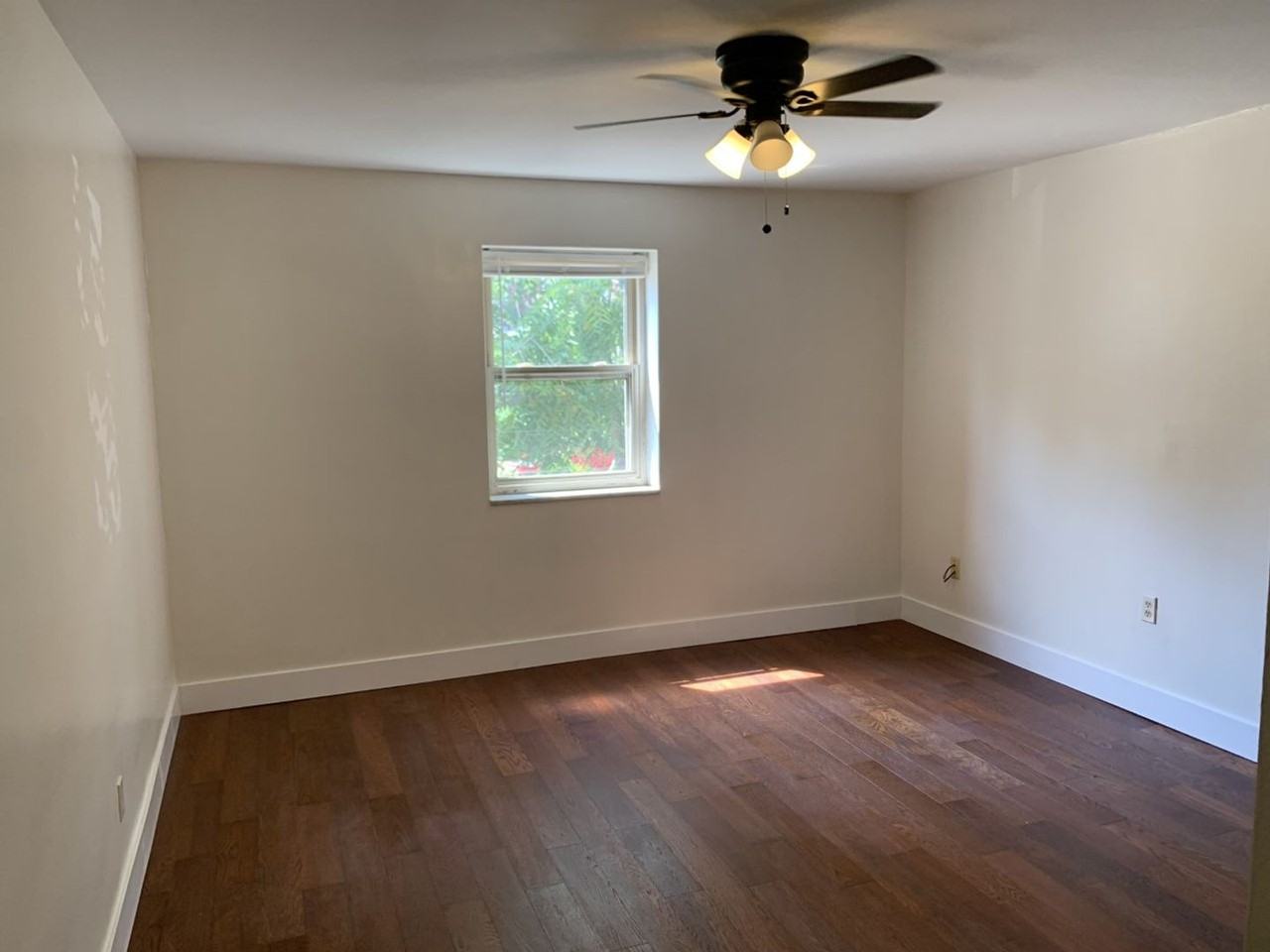 2355 Eldridge - Photo 5 of 30