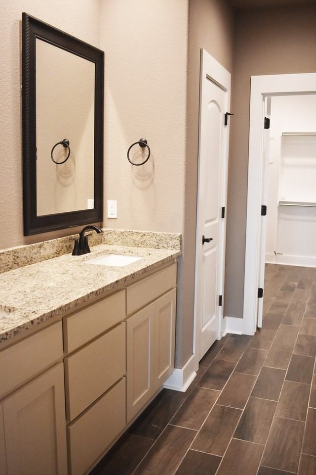 724 N Malbec Rd - Photo 7 of 17