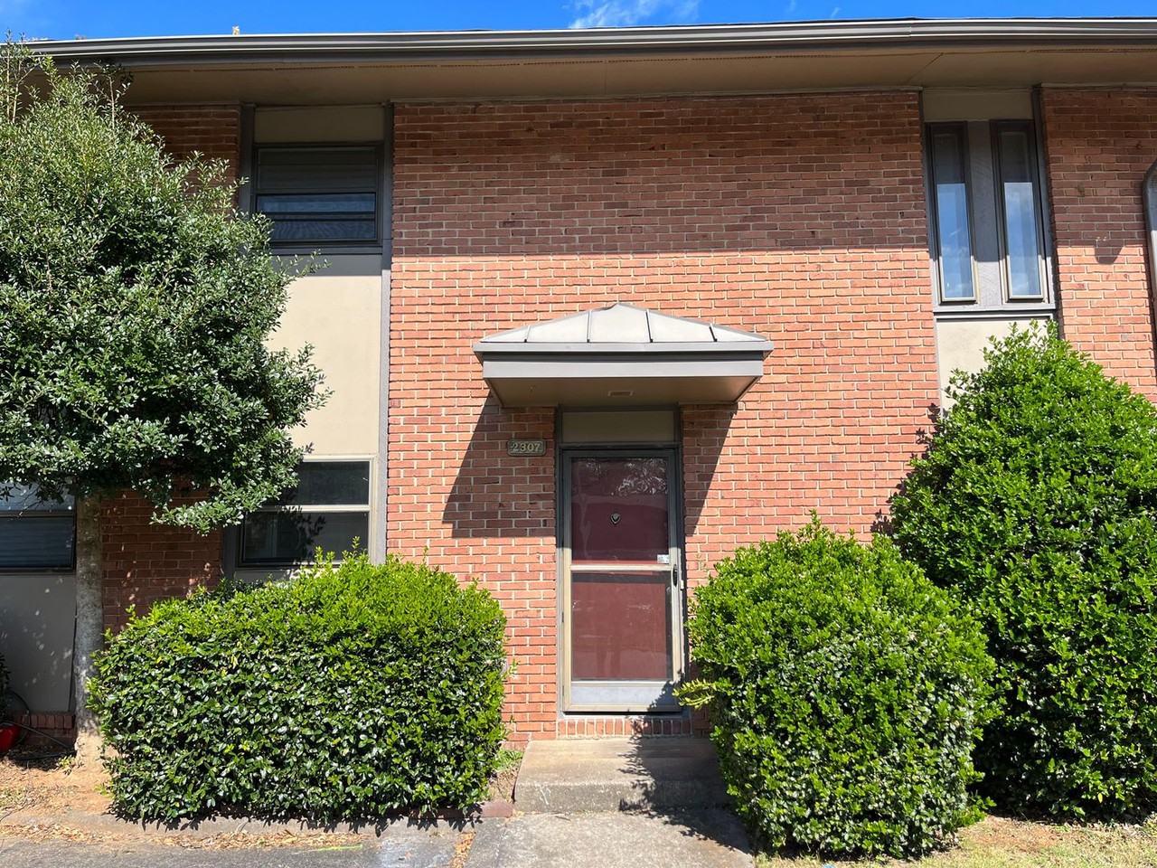 2307 Colony Dr Sw