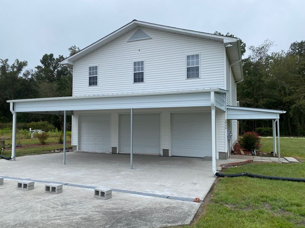 2866 Waccamaw Shores Rd - Photo 3 of 21