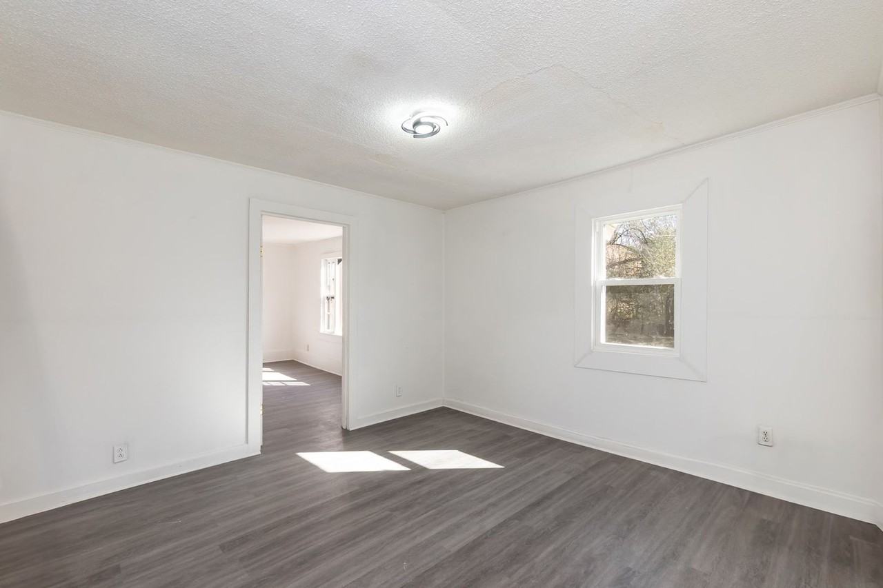 835A N Beckford Dr - Photo 6 of 17