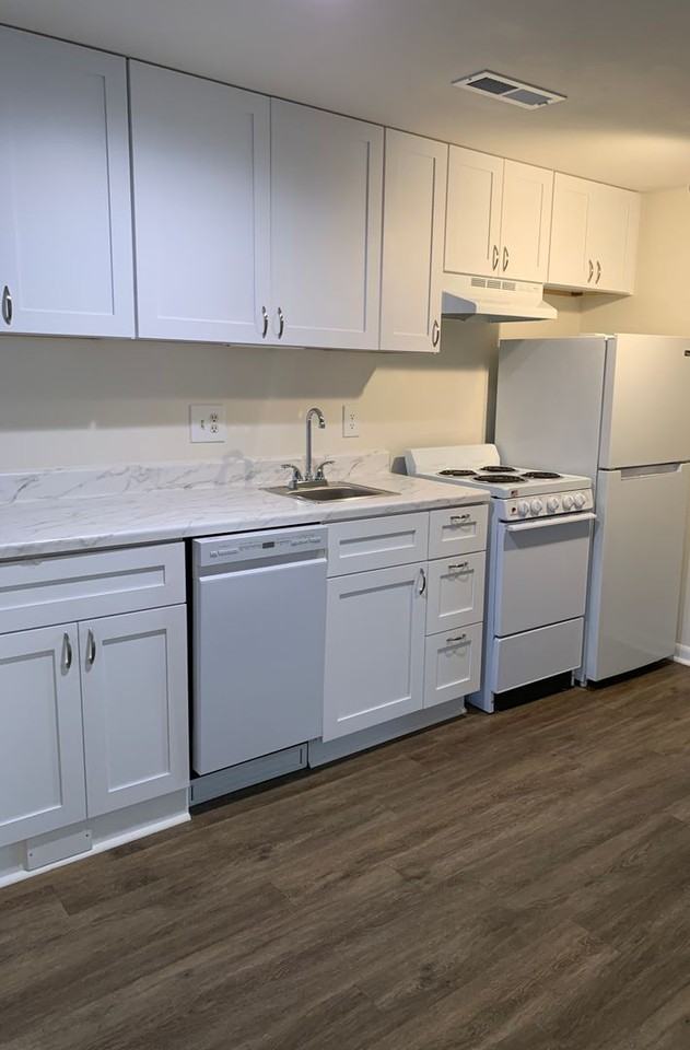 4752 Seahawk Sq #B1 - Photo 4 of 14