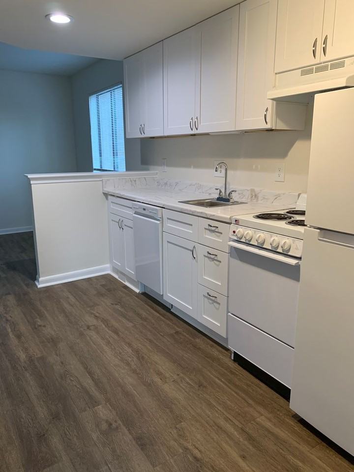4752 Seahawk Sq #B1 - Photo 5 of 14