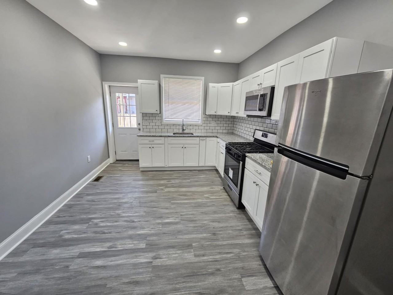 1345 Herkimer St - Photo 6 of 18