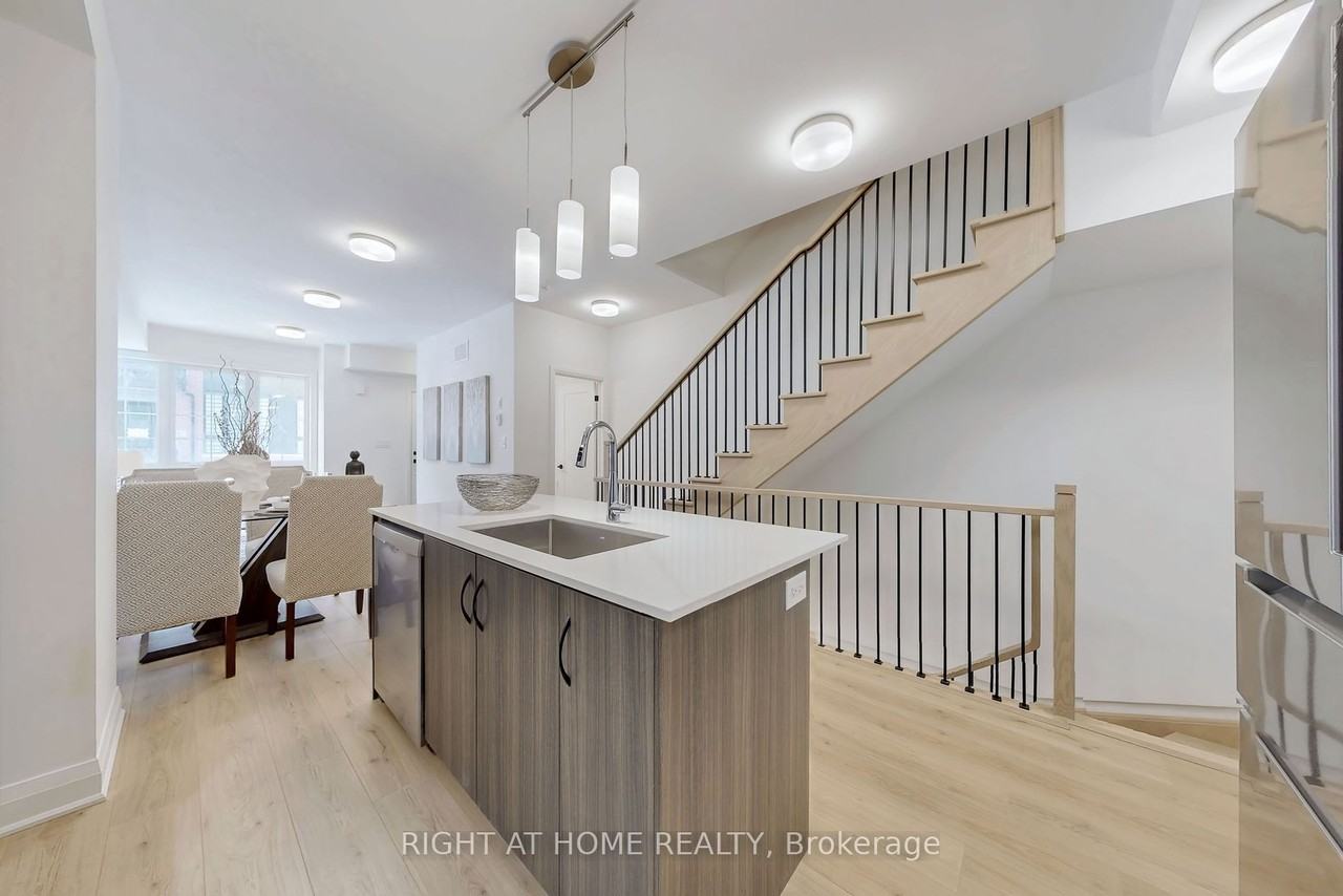 300 Atkinson Avenue #52 - Photo 3 of 38