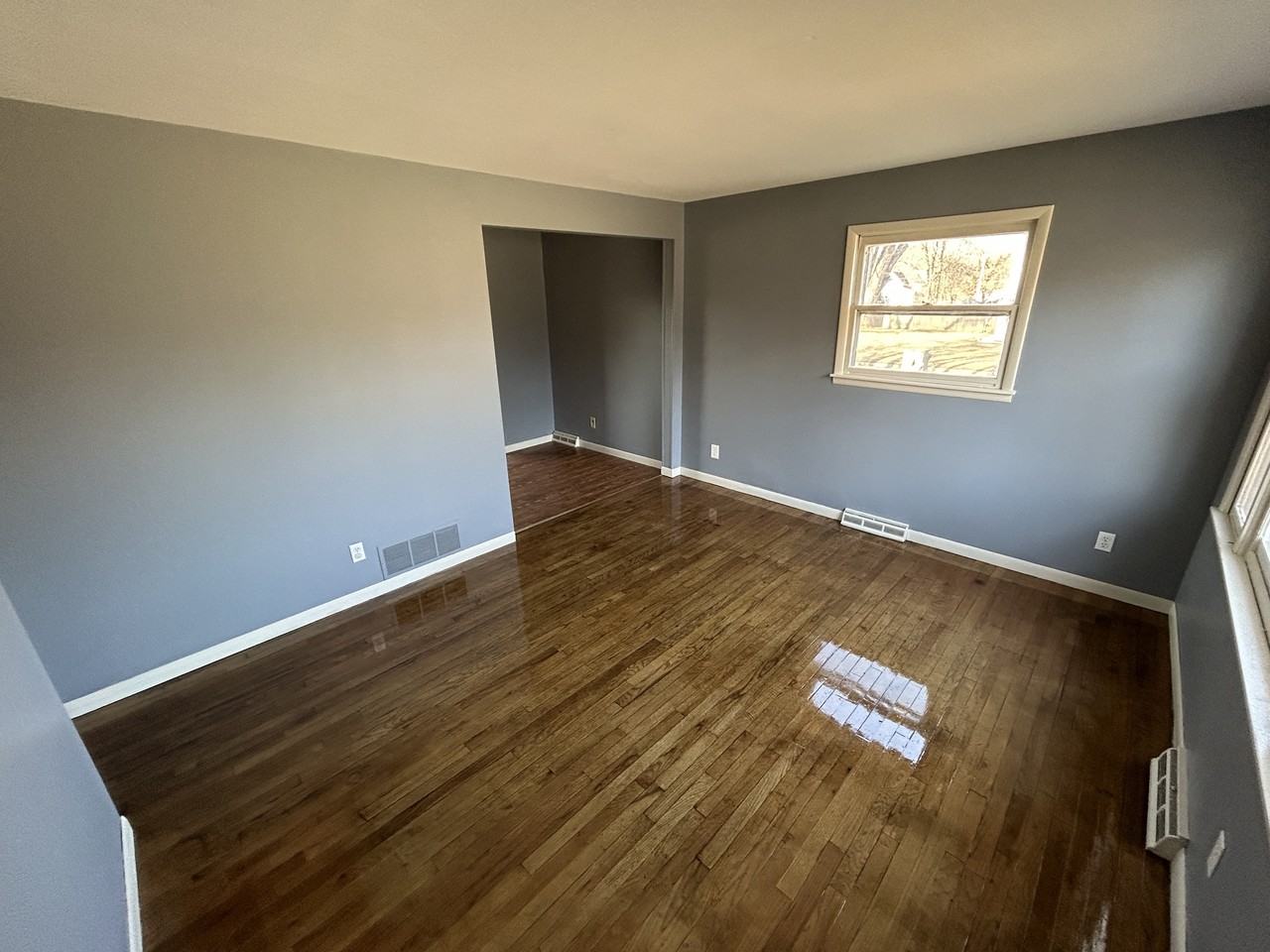 112 W 2nd St #NA - Photo 3 of 17