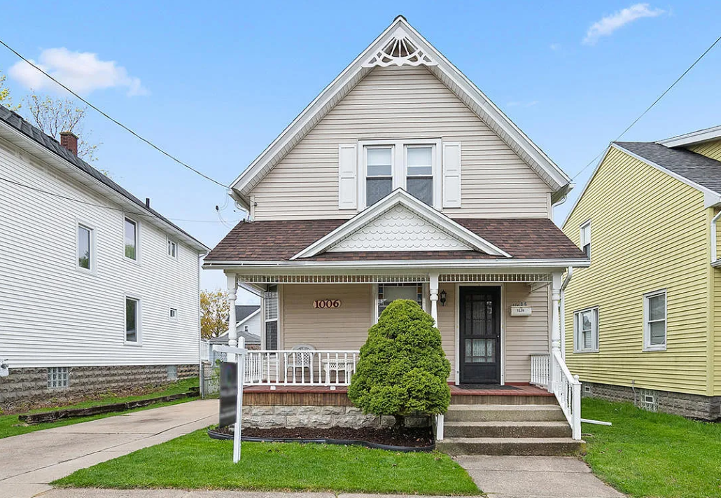 1006 Hovey St Sw #NA - Photo 3 of 8