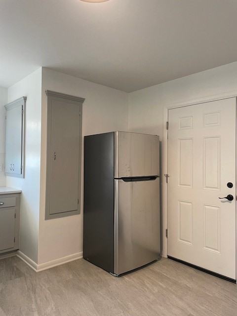 136 Maple Ave - Photo 3 of 7