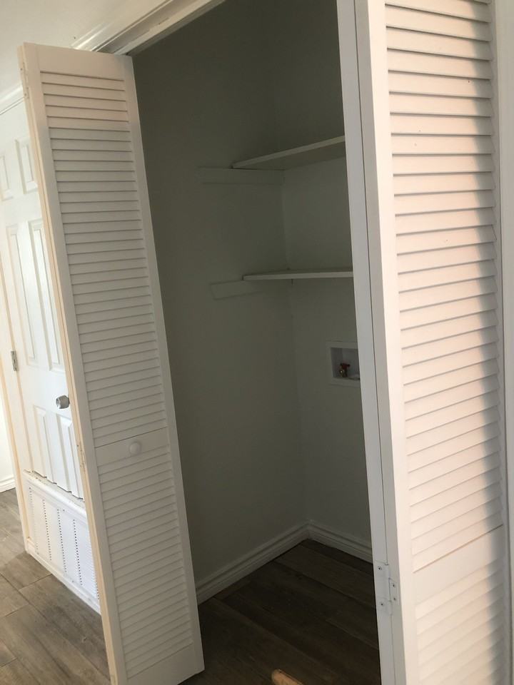 1206 N Main St #REAR - Photo 4 of 7