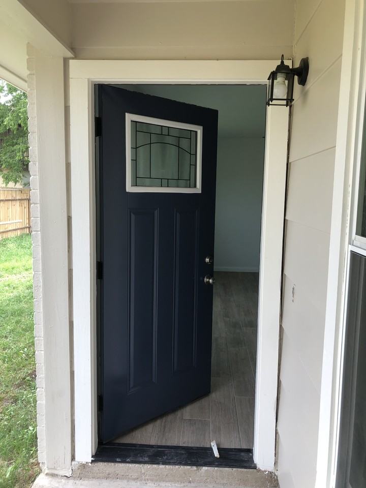 1206 N Main St #REAR - Photo 5 of 7