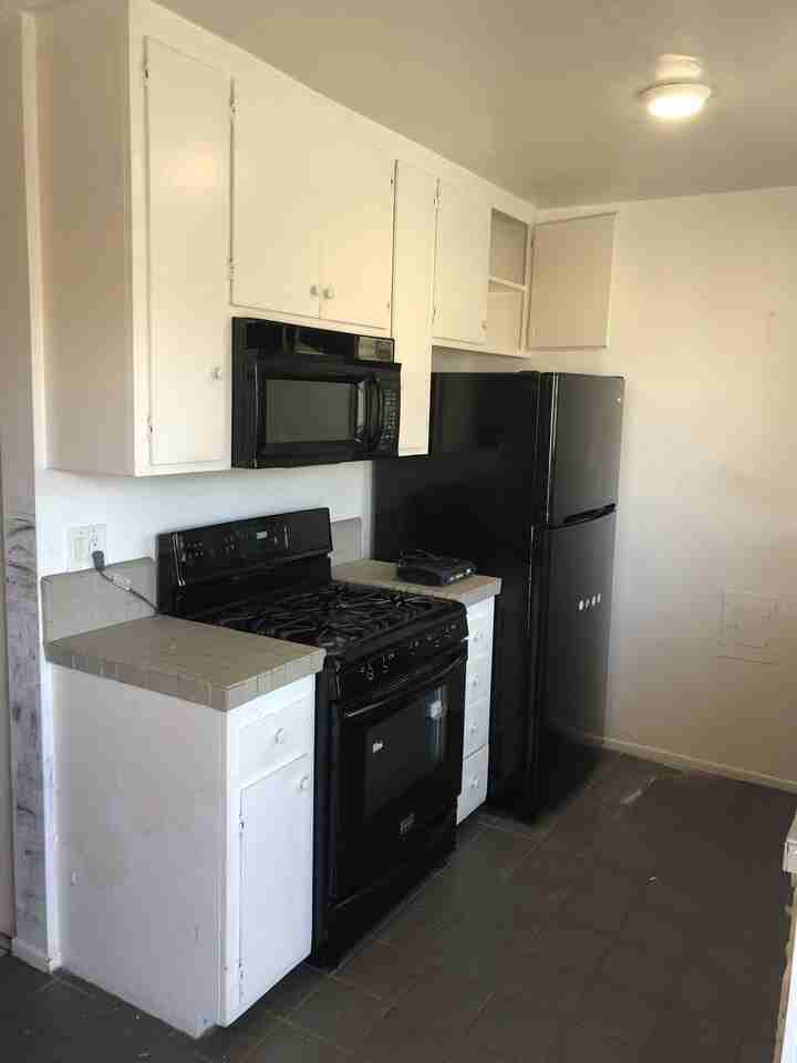 3715 Pacific Ave #2 - Photo 6 of 38