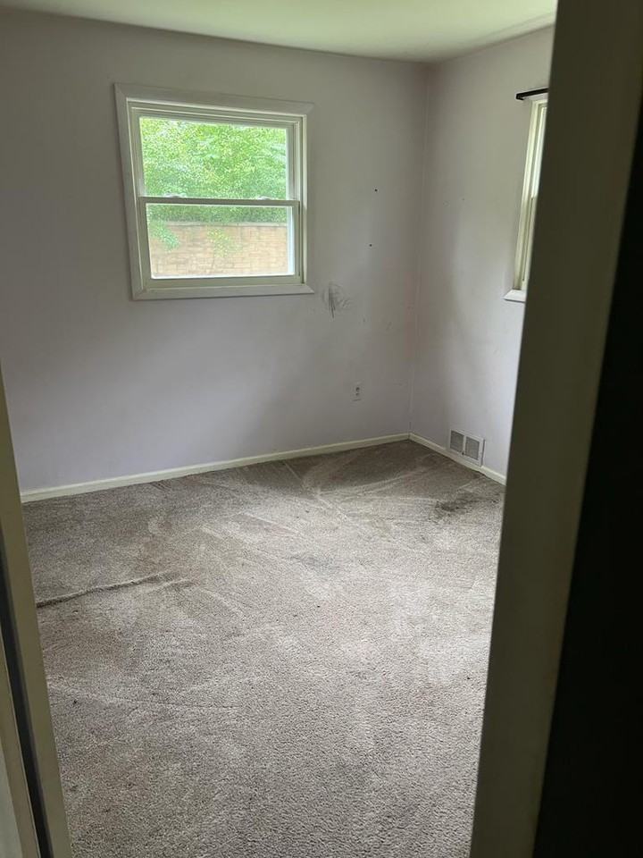 2880 Alexander Ave #NA - Photo 4 of 6