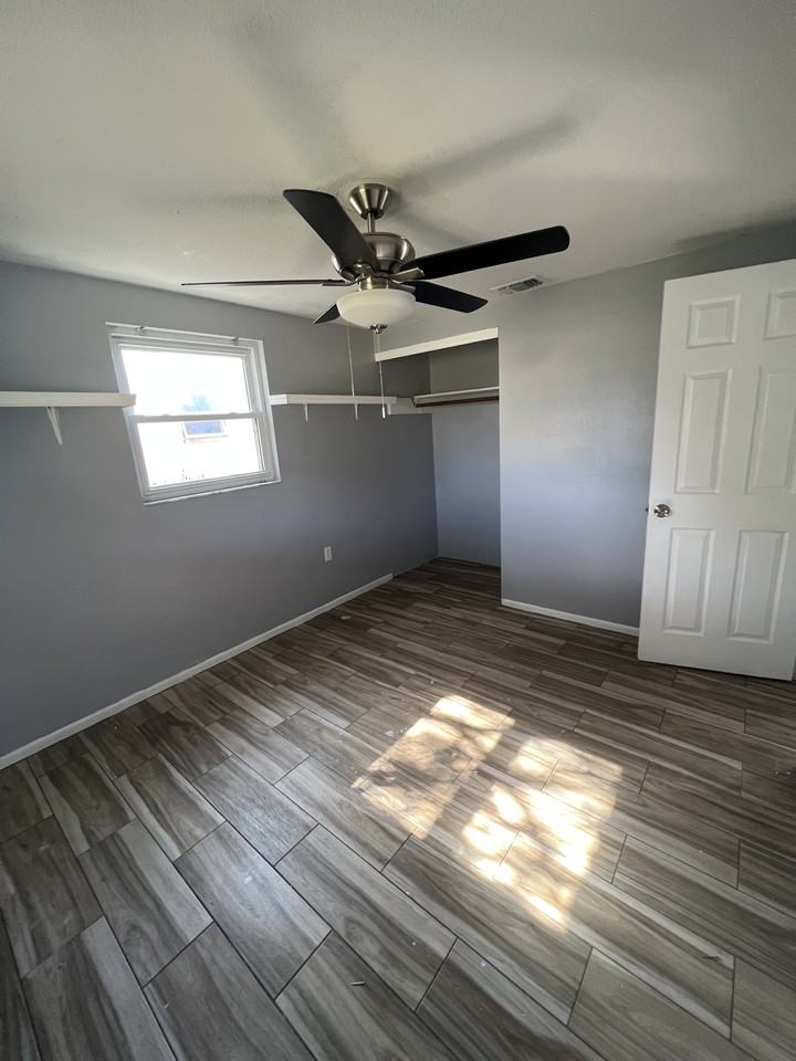 4637 Irene Loop #NA - Photo 2 of 10