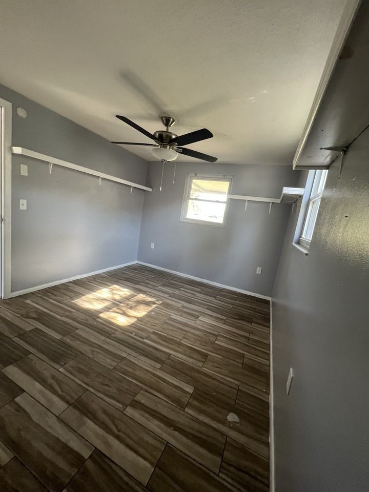 4637 Irene Loop #NA - Photo 4 of 10