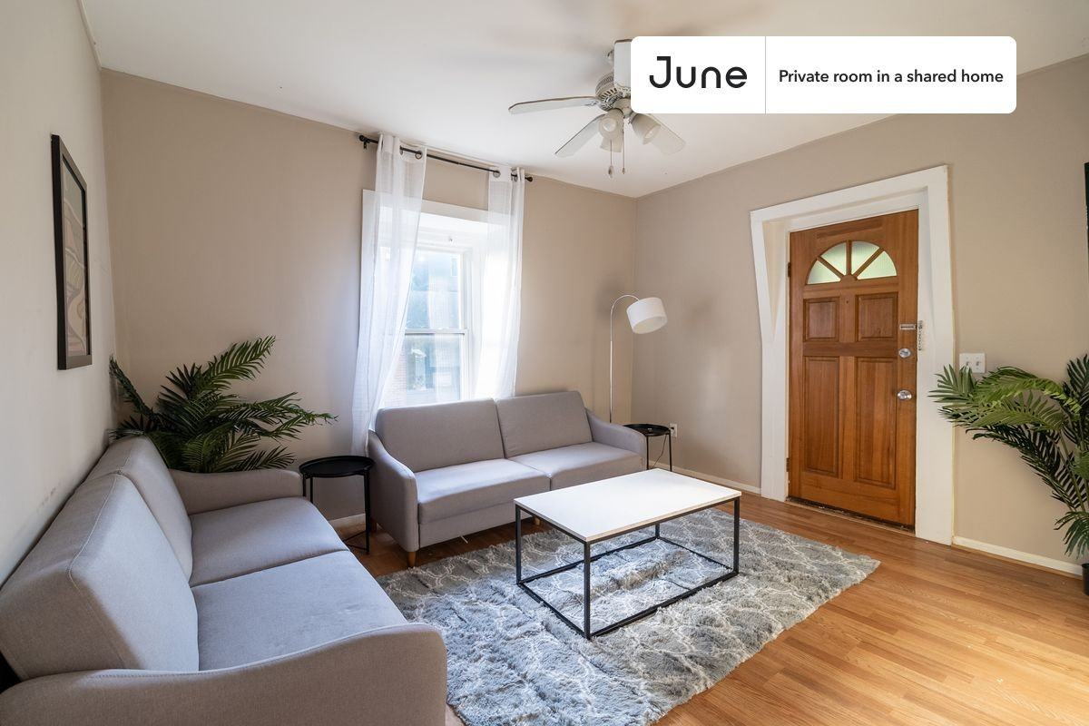 290 Lincoln St #A - Photo 5 of 13