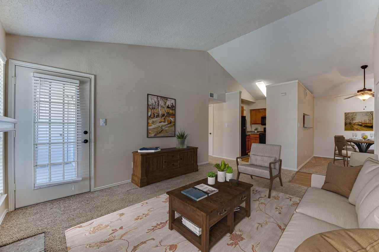 Hunters Hill - Photo 2 of 36