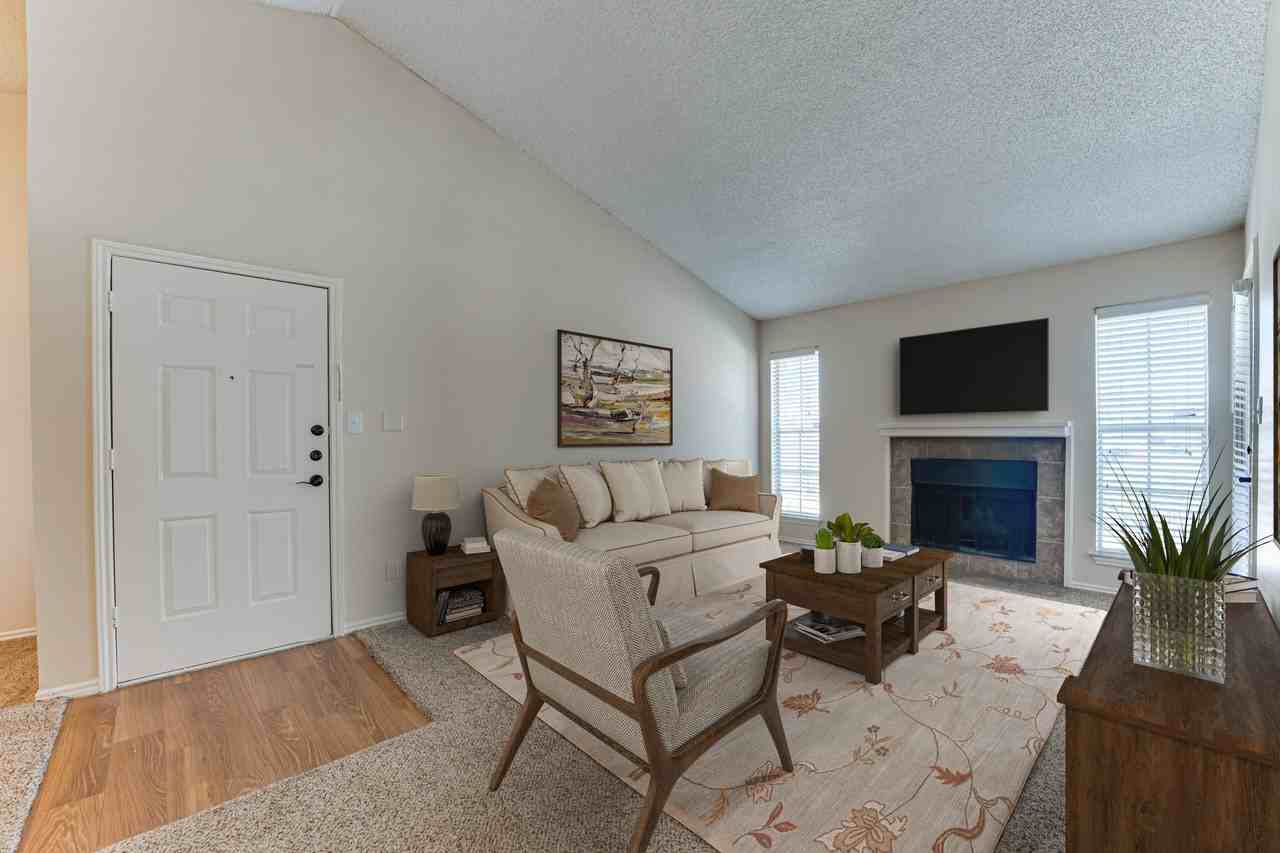 Hunters Hill - Photo 3 of 36