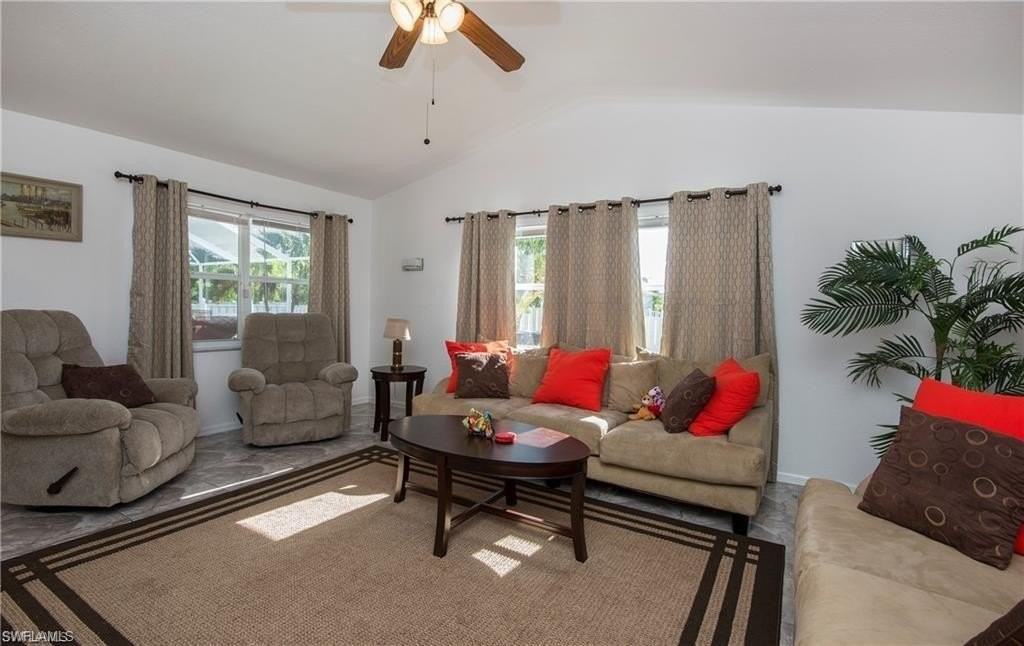 3323 Surfside Blvd - Photo 3 of 26