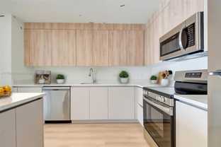 1715 N Dixie Hwy #2203 - Photo 1 of 1