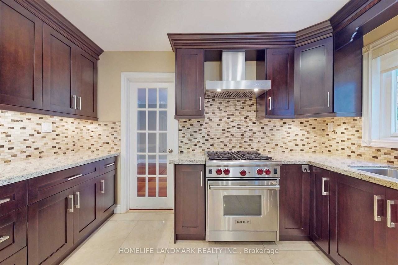 56 Kentland Crescent - Photo 3 of 37