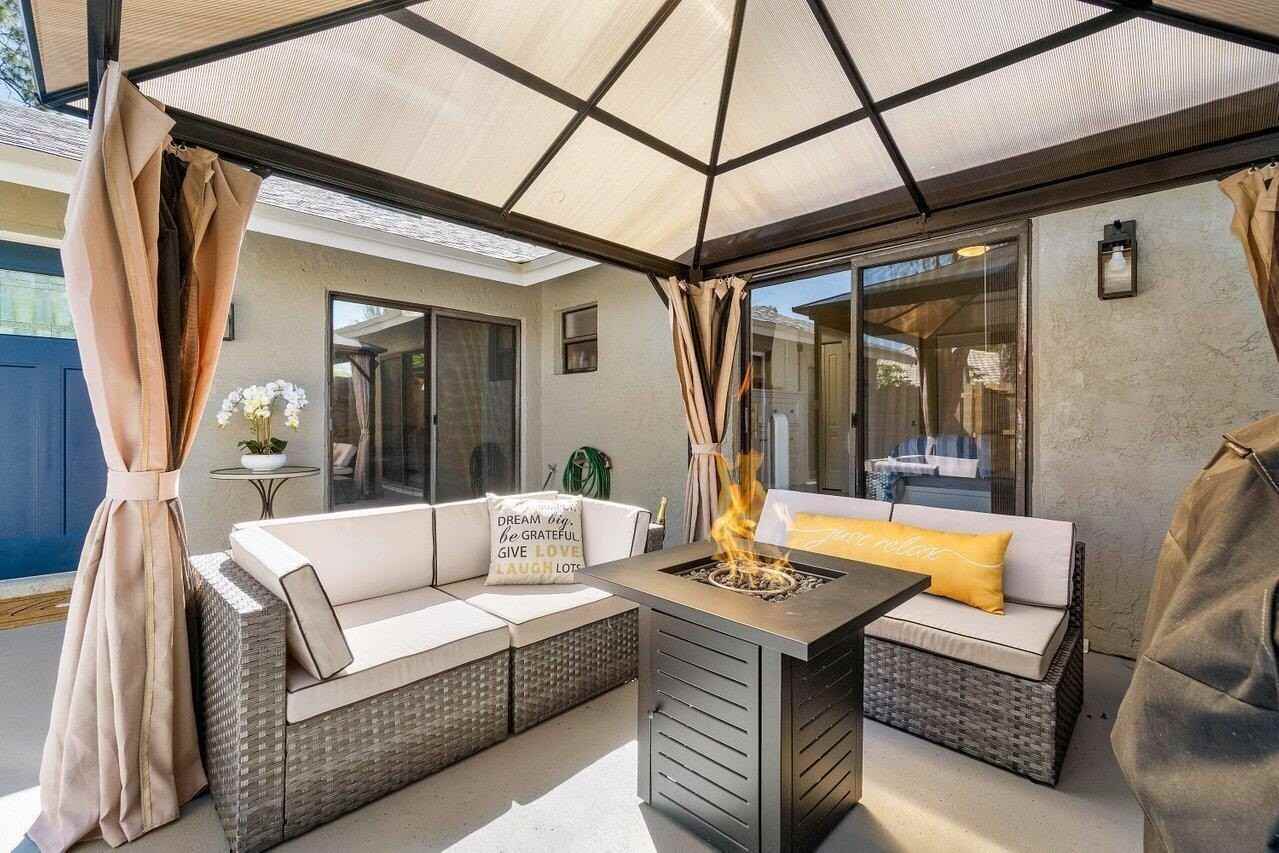 1106 Hyacinth Pl - Photo 7 of 35