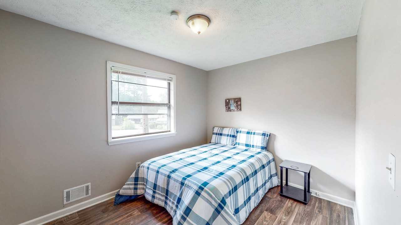 Autumn Dr - Photo 7 of 8