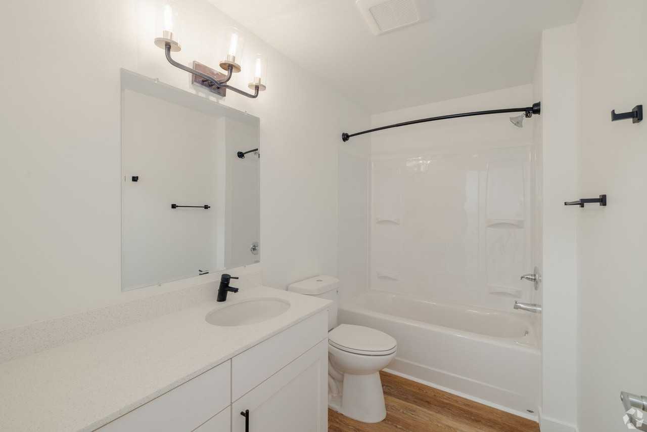 Bode Lake City: Luxury Apartments - Photo 3 of 22