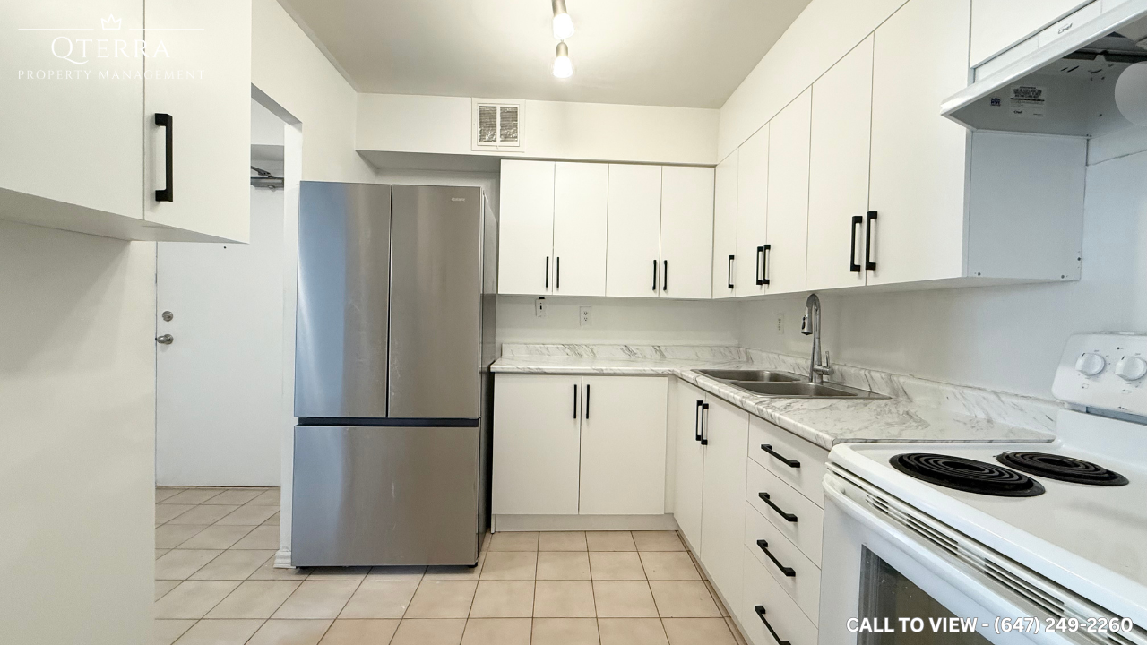 608-330 Dixon Rd, Etobicoke, Ontario M9R 1S9 - Photo 2 of 11