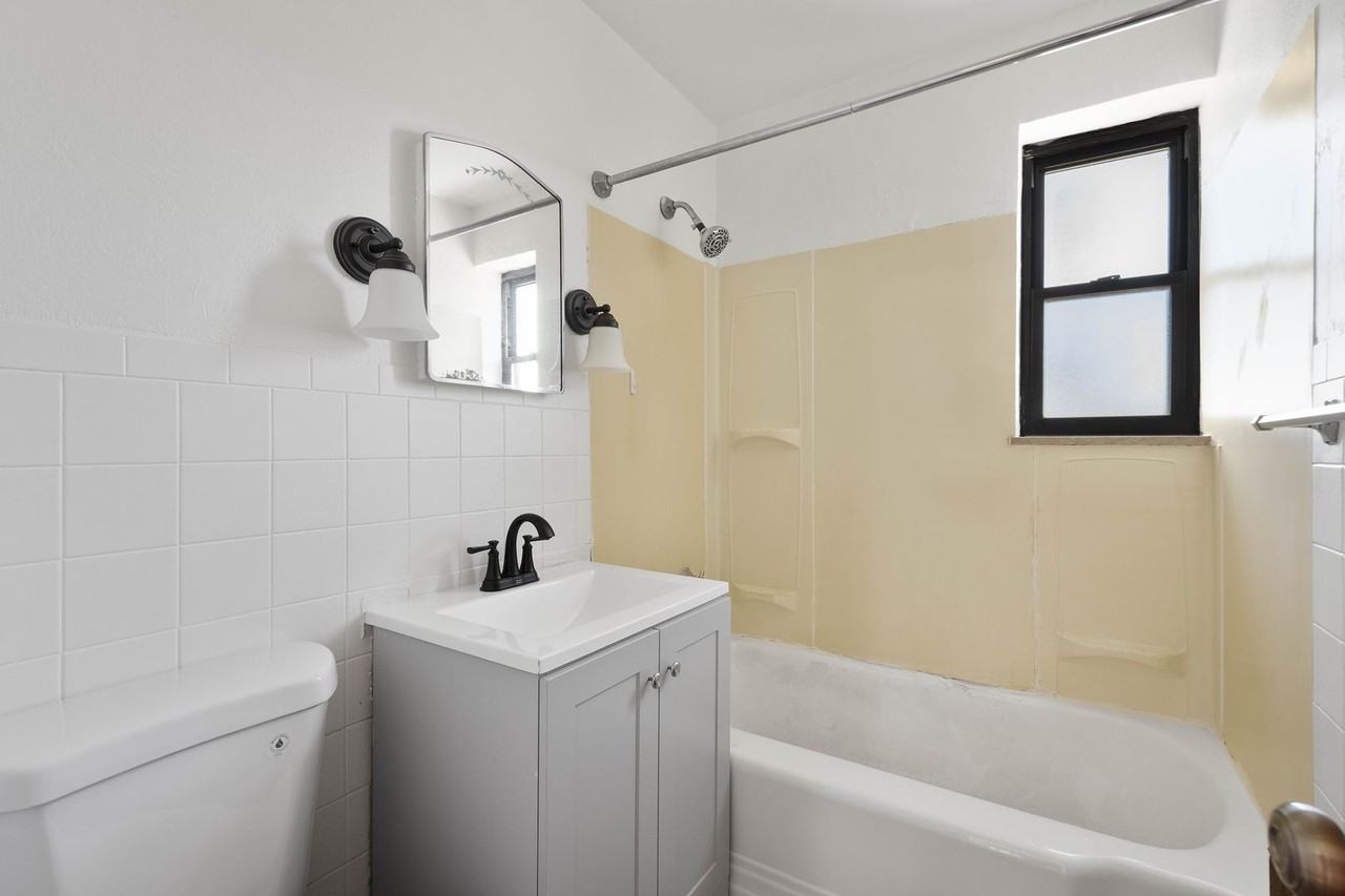 2117 Brownsville Road - Photo 2 of 50