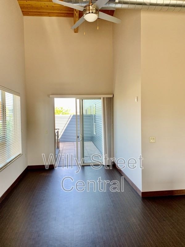 315 S Paterson St #401 - Photo 7 of 12