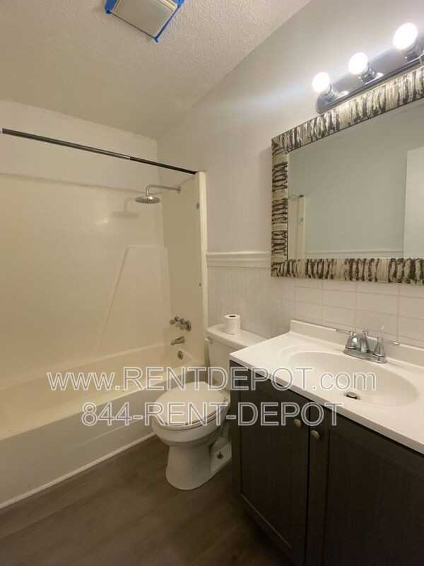 1813 Coker Ave - Photo 4 of 10