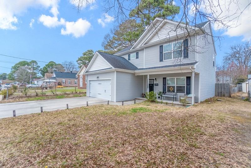 4882 Elmhurst Ave - Photo 2 of 31