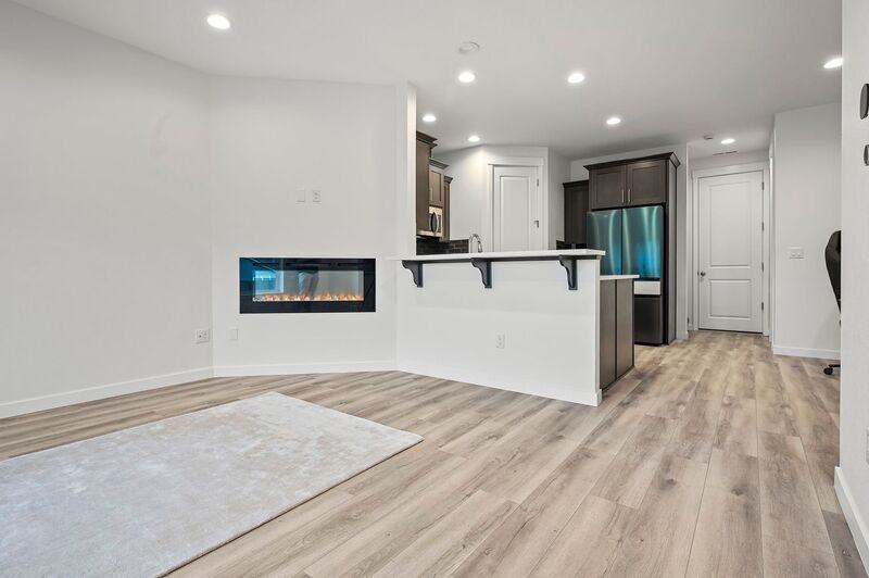 18006 Ne 47th Ave - Photo 5 of 35